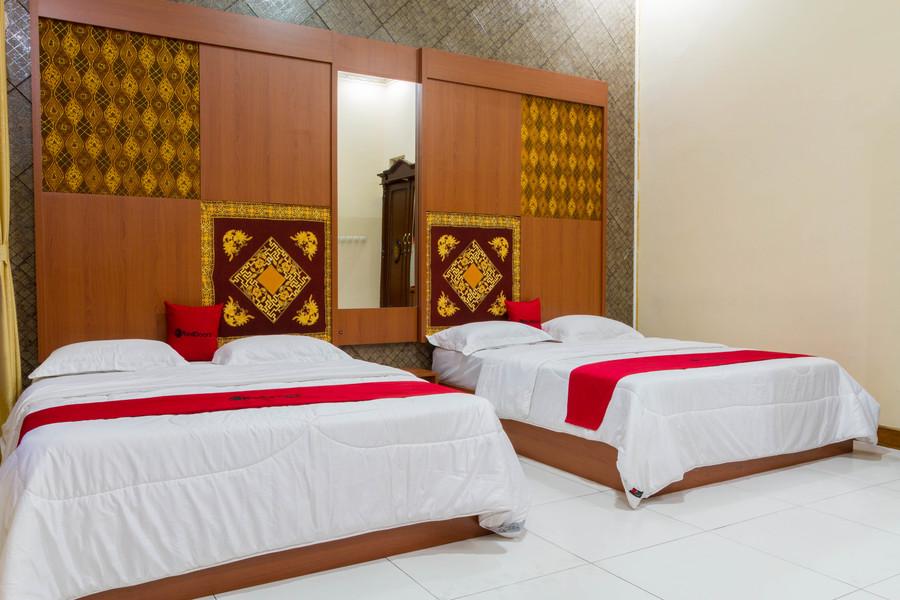 Reddoorz @ Pataruman Garut Exterior foto