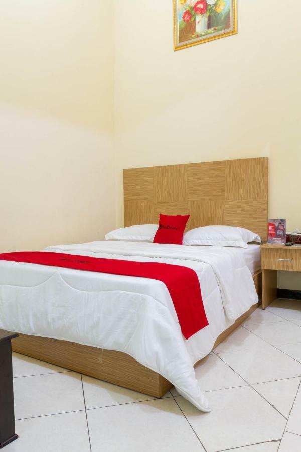 Reddoorz @ Pataruman Garut Exterior foto